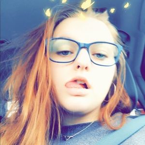 Meet your Posher, Lucy